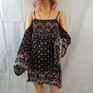 Boho cold shoulder bell sleeve mini dress Medium